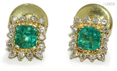 Pendientes con esmeraldas y diamantes