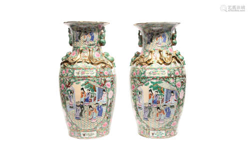 Pareja de jarrones de porcelana, China, s.XX