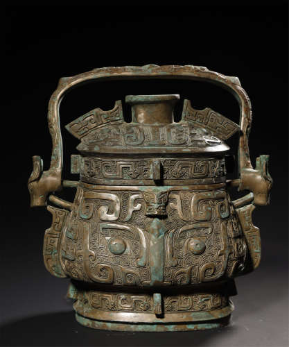 A Bronze Ritual Mythical Beast Food Vessel