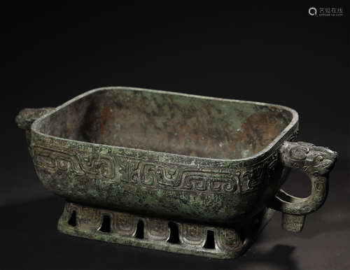 Bronze Vessel