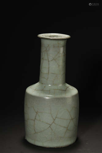 Song Guan Yao, Crack Celadon Vase