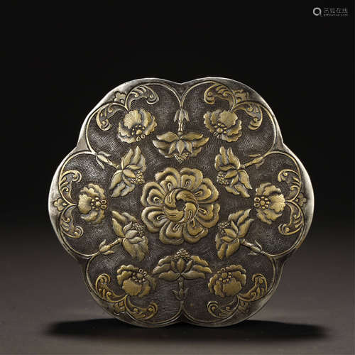 Ancient Silver Inlaid Gold Powder Box