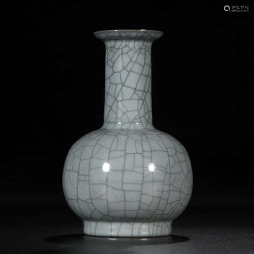 Guan Yao  Vase