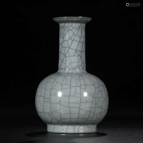 Guan Yao  Vase