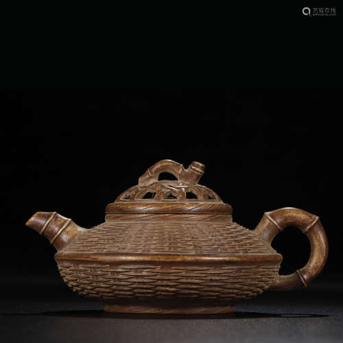 Stoneware Teapot, Celebrity Mark