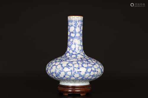 Daoguang,Pastel Flower Bottle