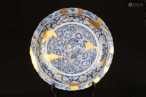 Ming,Blue and white phoenix flower plate