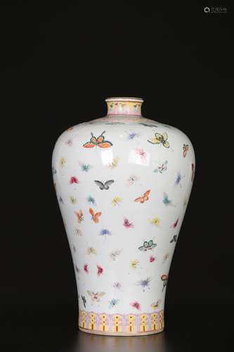 Qing，Pastel Butterfly Plum Bottle