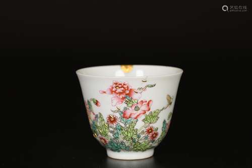 Qing dynasty  'peony' flower god cup