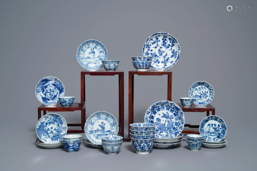 Sixteen Chinese blue and white cups and saucers,…