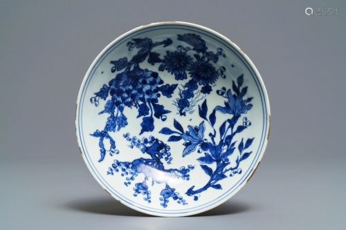 A Chinese blue and white floral bowl, Jiajing mar…