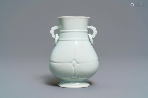 (NO ONLINE BIDDING) A fine Chinese hu vase, Yong…