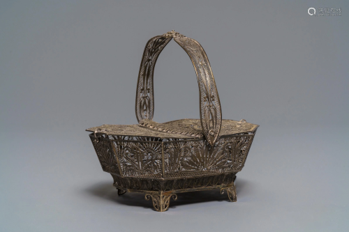 A Chinese export silver filigree basket, Qianlong