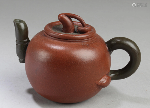 Chinese Zisha Teapot