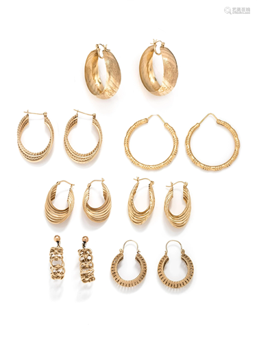 COLLECTION OF YELLOW GOLD HOOP EARRI…