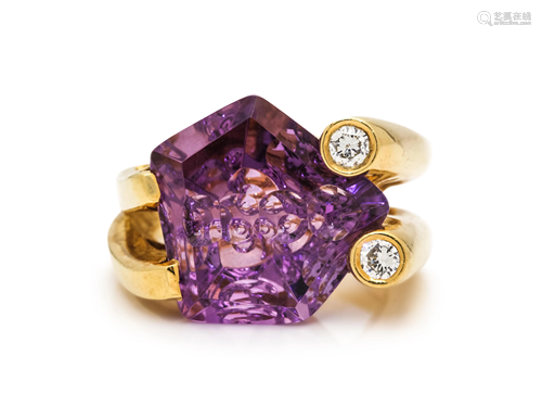 AMETHYST AND DIAMOND RING