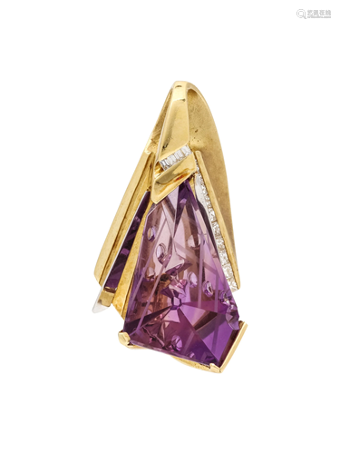 AMETHYST AND DIAMOND PENDANT/BROOCH