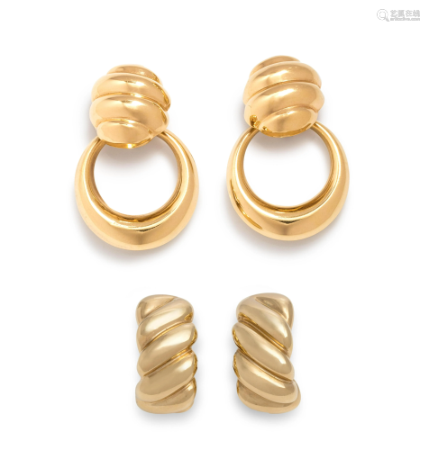 COLLECTION OF YELLOW GOLD EARCLIPS