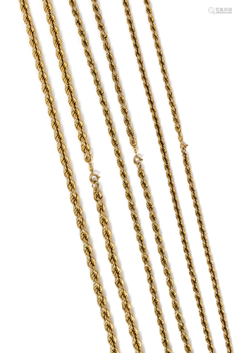 COLLECTION OF LONGCHAIN NECKLACES