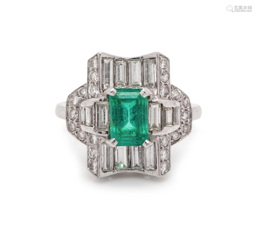 EMERALD AND DIAMOND RING