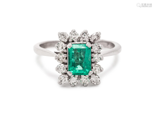 EMERALD AND DIAMOND RING