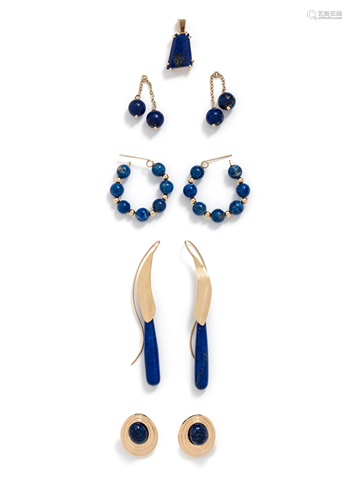 COLLECTION OF YELLOW GOLD AND LAPIS LA…