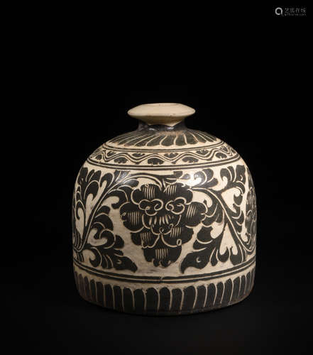 AN INCISED CIZHOU WARE YUHUCHUNPING, SUNG DYNASTY