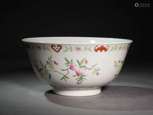 A PASTEL  SANDUO BOWL  IN  QING  DAOGUANG