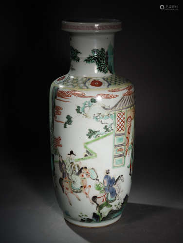 A  MULTICOLOURED  BOTTLE  PAINTED  CHARACTERS  IN QING  KANGXI