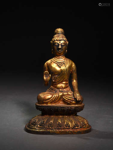 A SILVER GILT  BUDDHA IN  MING  DYNASTY