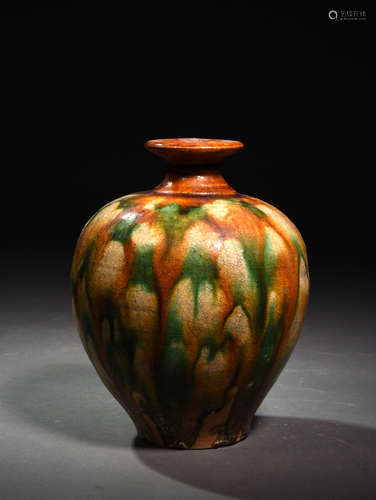 A  TANG DYNASTY  TRI-COLORED POT