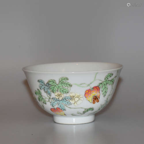 A Famille Rose Porcelain Bowl