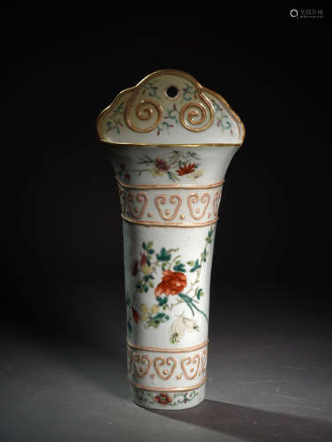 A POWDER ENAMEL FLOWER WALL VASE 