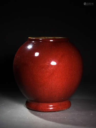 A RED GLAZE  POT IN  QING  QIANLONG