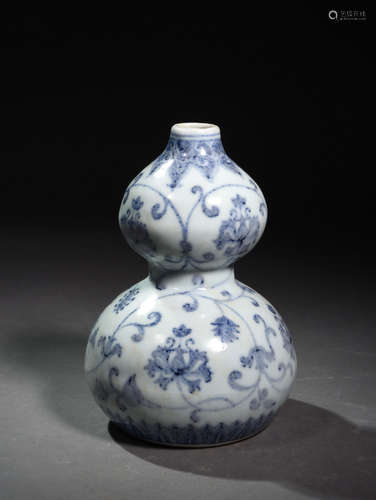 A  BLUE  AND  WHITE FLOWER   GOURD-SHAPED  BOTTLE IN  MING  YONGLE