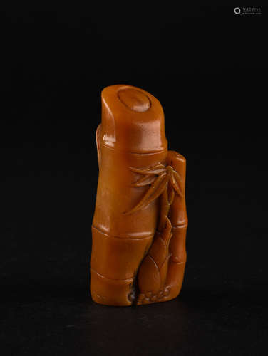 A CARVED TIANHUANG BAMBOO SEAL, QING DYNASTY