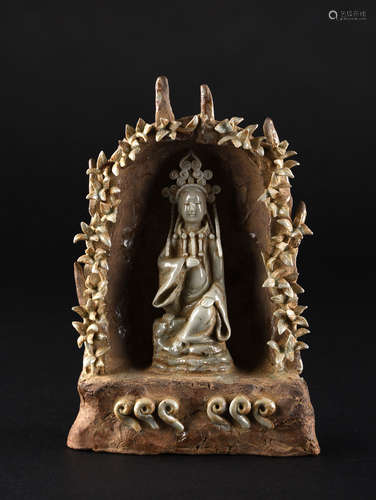 A QINGBAI GLAZED AVALOKITESHVARA, SUNG DYNASTY