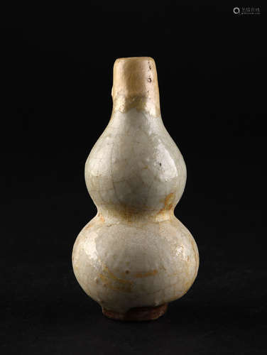 A GE TYPE DOUBLE GOURD SHAPED VASE, YUAN DYNASTY