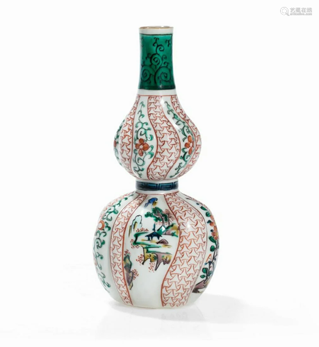 A PORCELAIN KUTANI DOUBLE GOURD TOKKURI