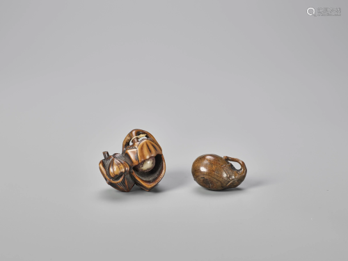 TWO WOOD NETSUKE OF A FRUIT AND A GOURD