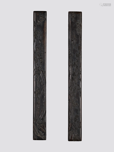 A PAIR OF HARDWOOD SCROLL WEIGHTS, QING