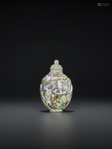 A MOLDED PORCELAIN SNUFF BOTTLE