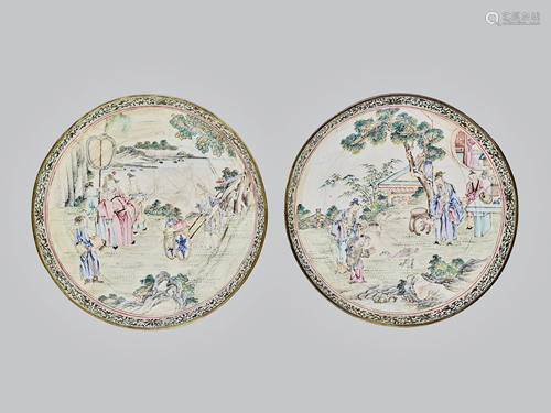 A PAIR CANTON ENAMEL PLATES WITH COURT…