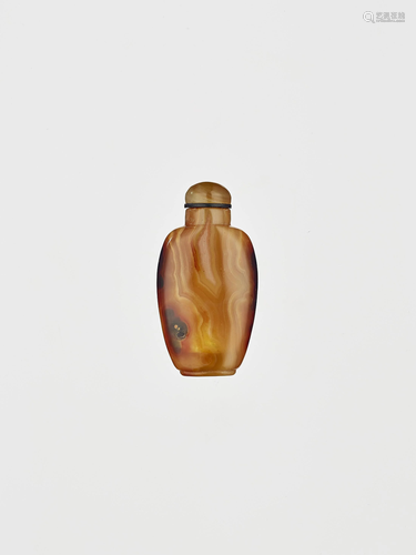 A BANDED AGATE SNUFF BOTTLE, MODERN