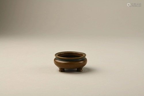 A SMALL CHINESE BRONZE LI-FORM CENSER, 1…