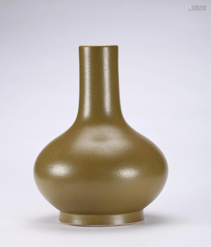 A CHINESE TEADUST GLAZED BOTTLE VASE, GUAN…