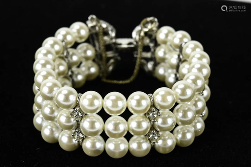 Vintage Ciner Faux Pearl Rhinestone Bracelet