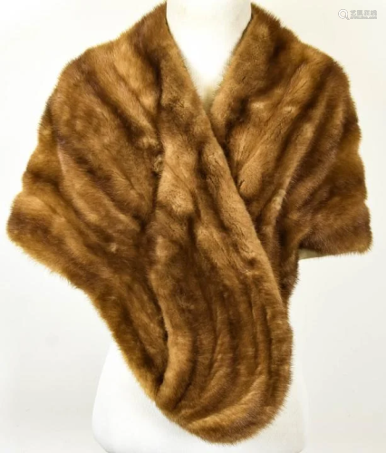 Vintage Womens Pastel Mink Fur Shrug / Stole