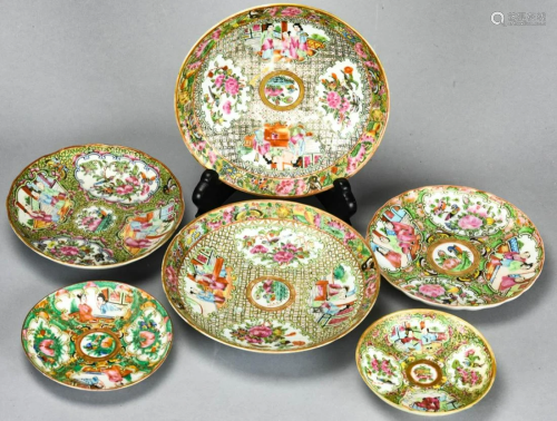 Collection Chinese Rose Medallion Porcelain Plates