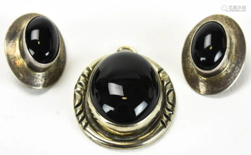 Vintage Sterling & Onyx Necklace Pendant & Earring